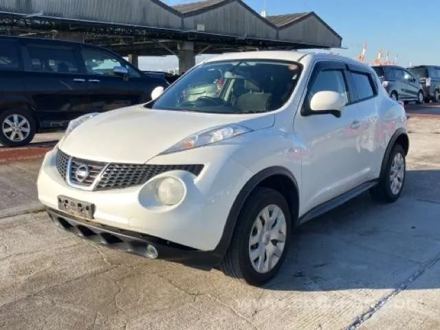 Nissan Juke 2013 photo 2