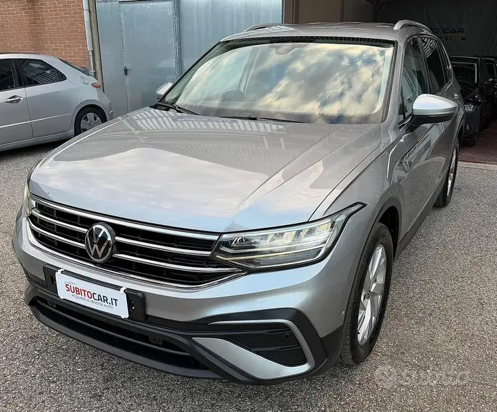 Volkswagen Tiguan Allspace 2022 photo 3
