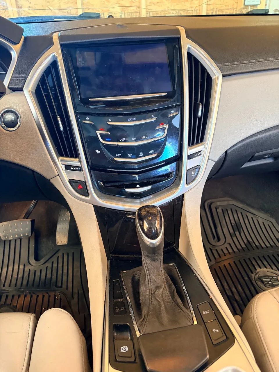 Cadillac Srx 2013 photo 2