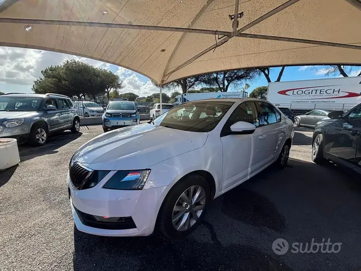 Skoda Octavia 2018 photo 3