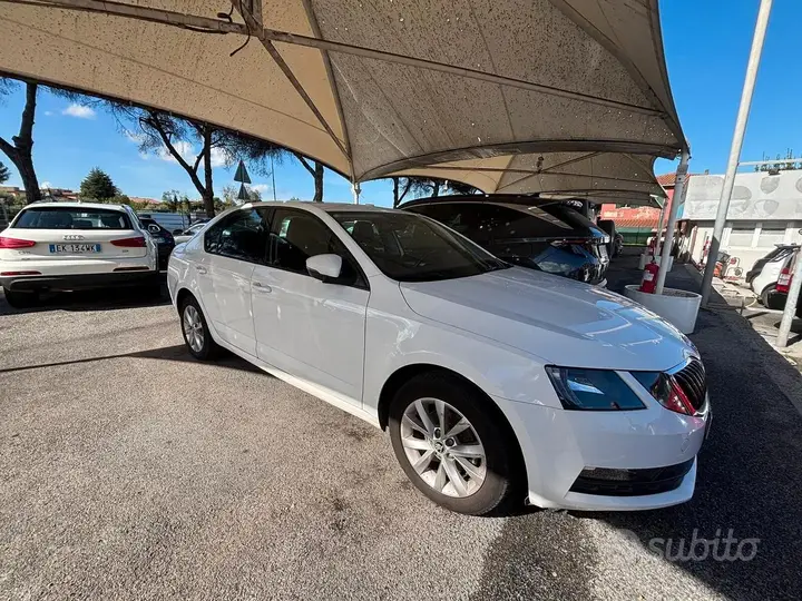 Skoda Octavia 2018 photo 5