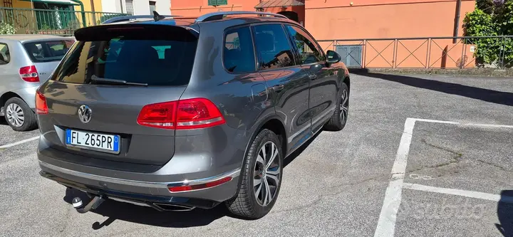 Volkswagen Touareg 2017 photo 3