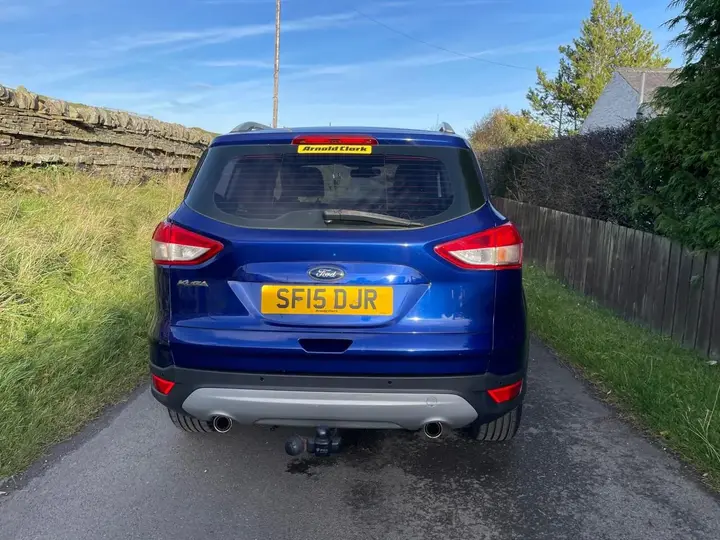 Ford Kuga 2015 photo 5