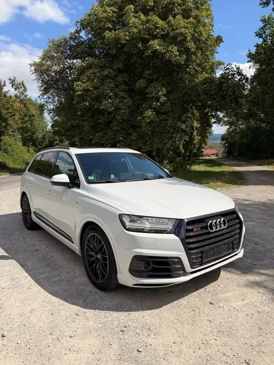 Audi Sq7