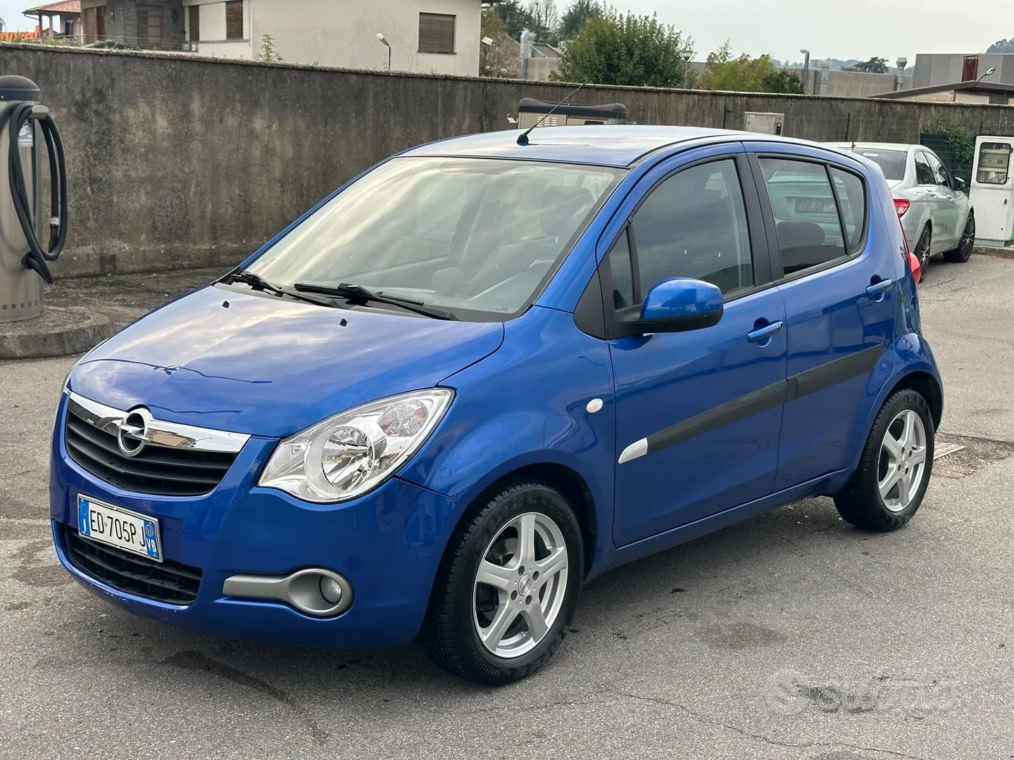 Opel Agila 2011 photo 2