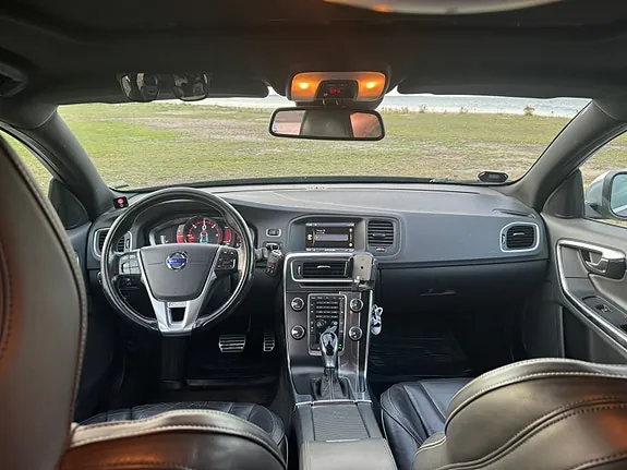 Volvo V60 2013 photo 5