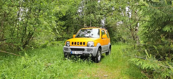 Suzuki Jimny 2010 photo 5