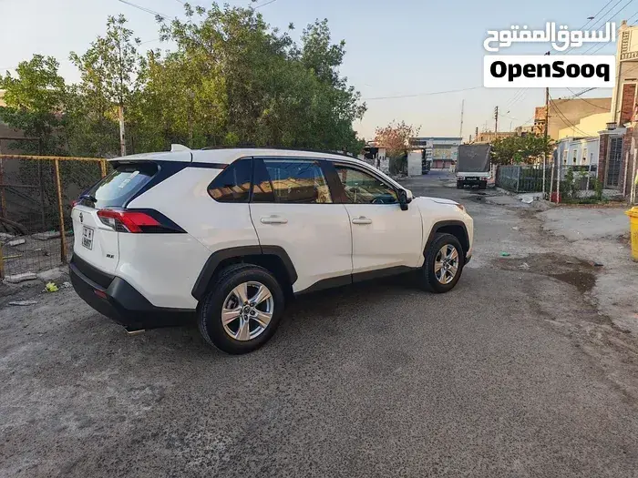 Toyota Rav4 2019 photo 3
