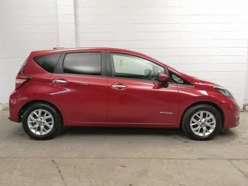 Nissan Note 2018 photo 4