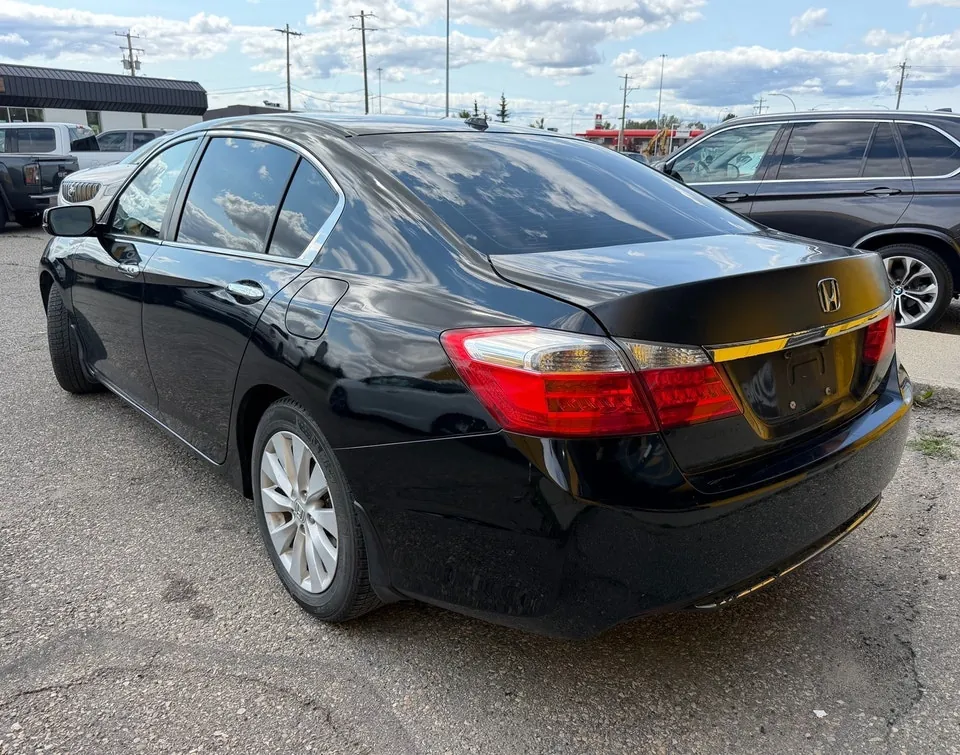Honda Accord 2013 photo 3