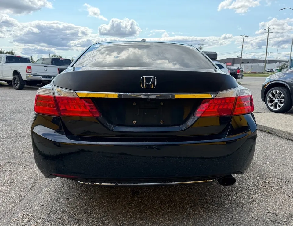 Honda Accord 2013 photo 4