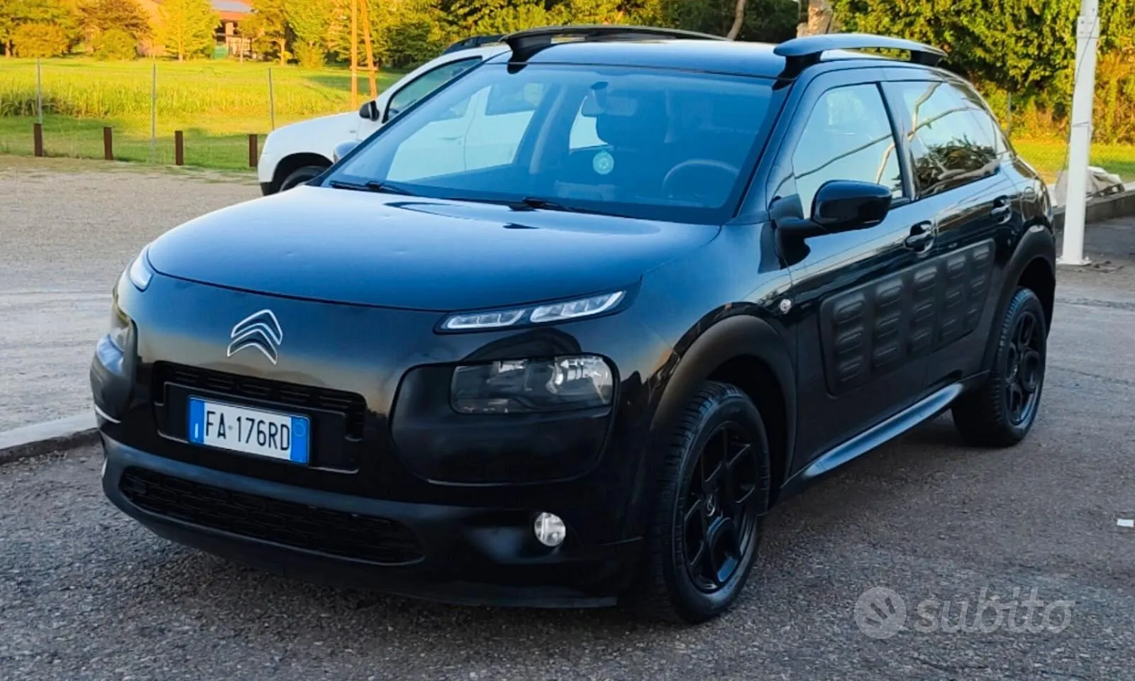 Citroen C4 Cactus 2015 photo 2