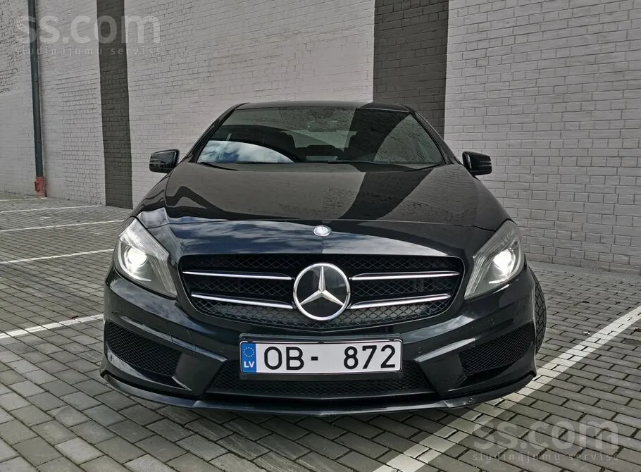 Mercedes-Benz A200 2015 photo 3