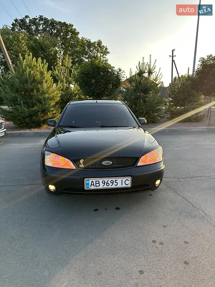 Ford Mondeo 2002 photo 5