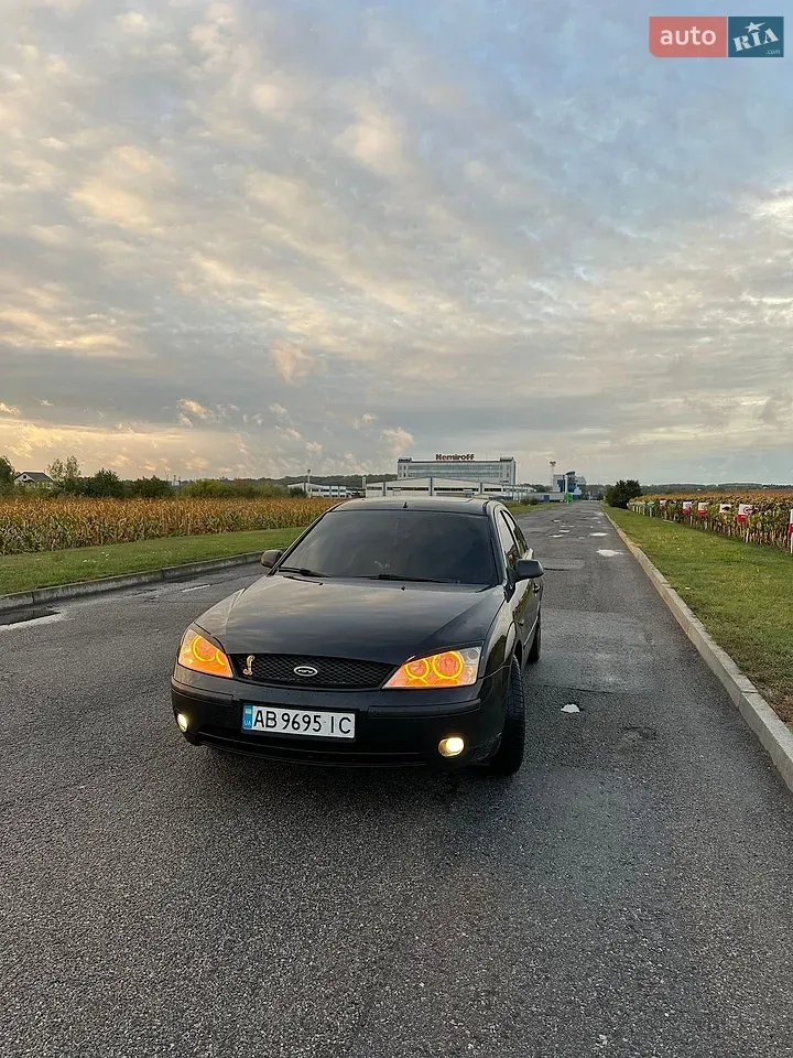 Ford Mondeo 2002 photo 3