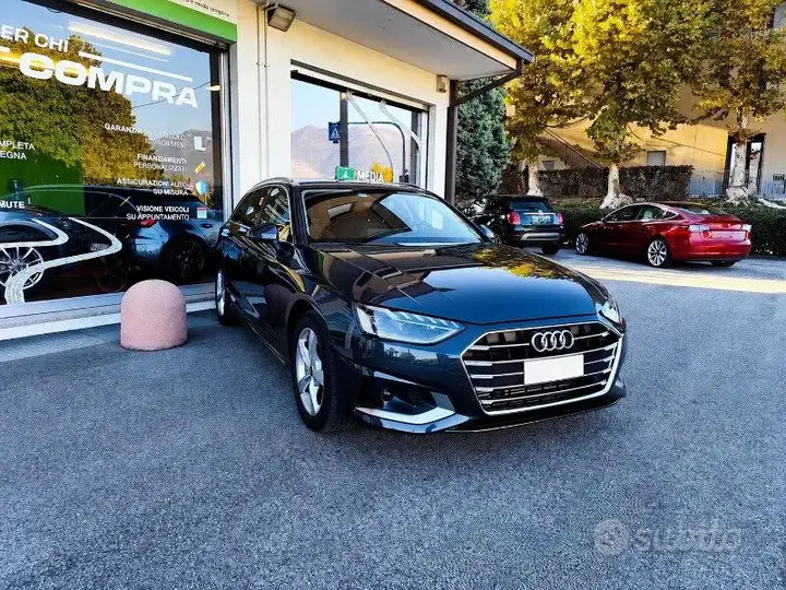 Audi A4 2021 photo 3