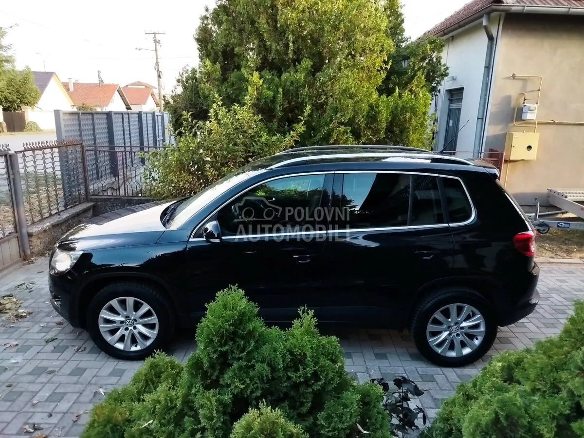 Volkswagen Tiguan 2009 photo 2