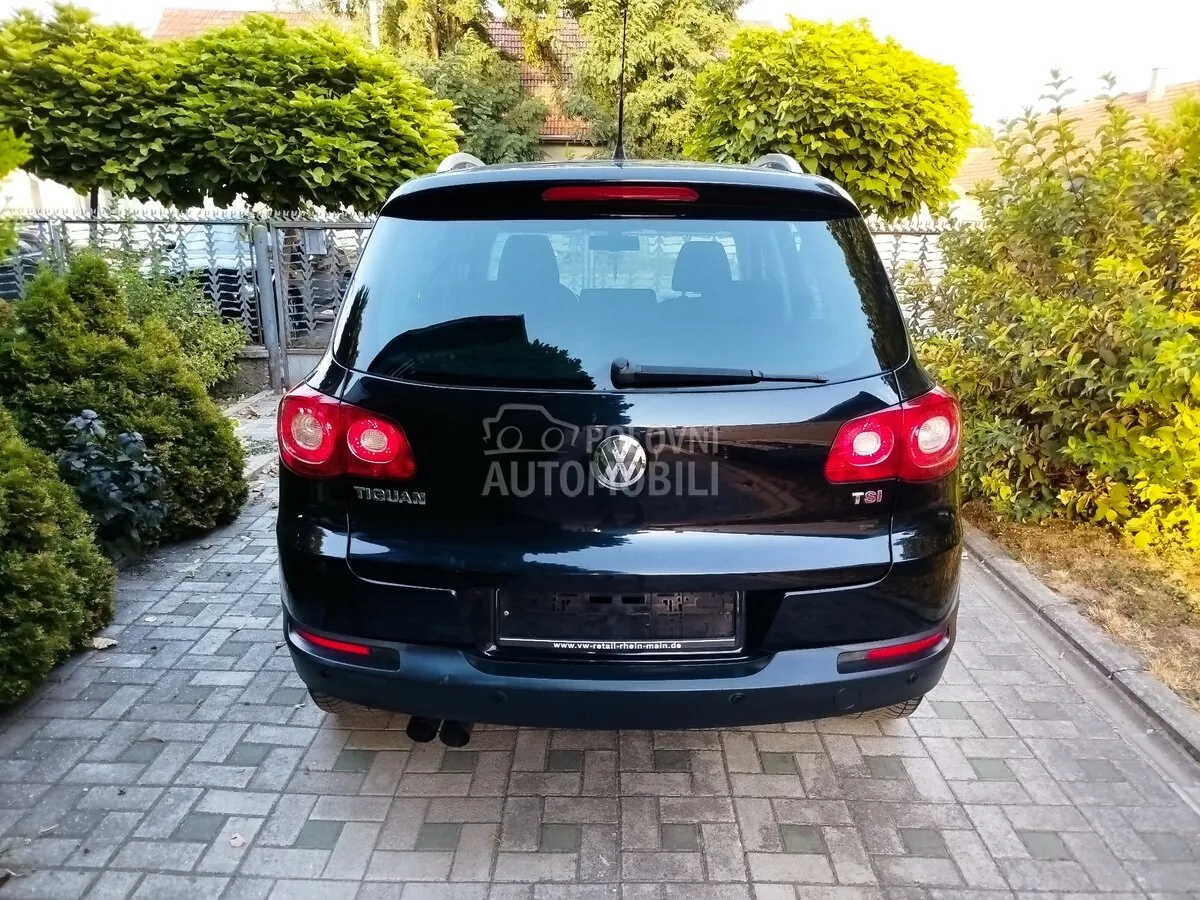 Volkswagen Tiguan 2009 photo 4