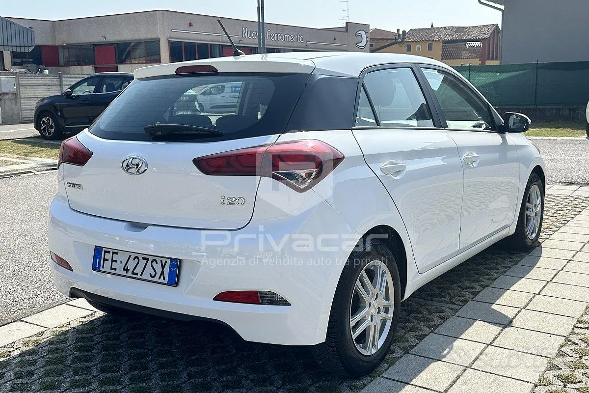 Hyundai I20 2016 photo 5