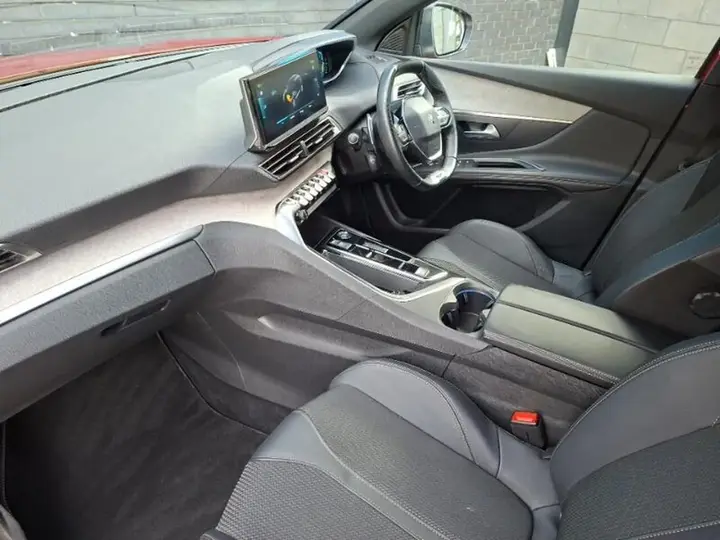Peugeot 3008 2024 photo 5