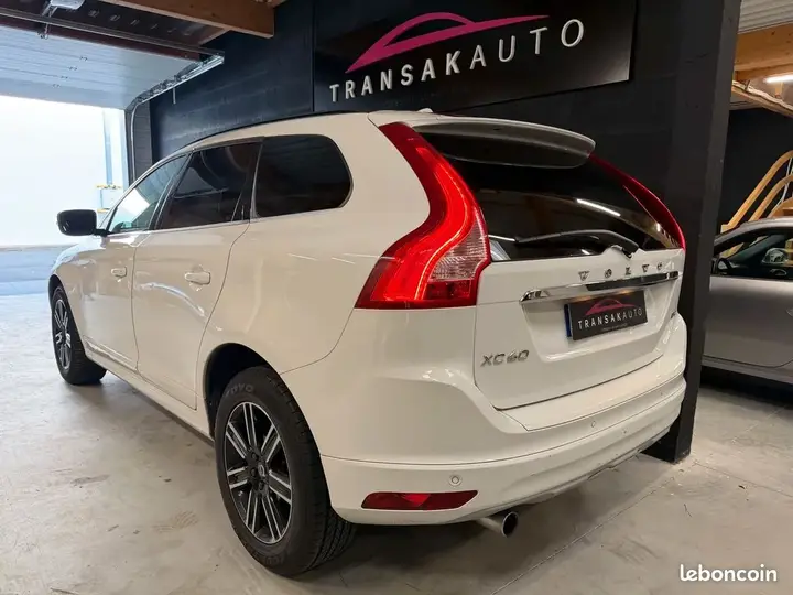 Volvo Xc60 2016 photo 3