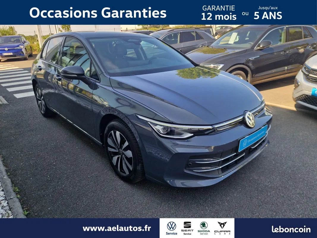Volkswagen Golf 2025 photo 2