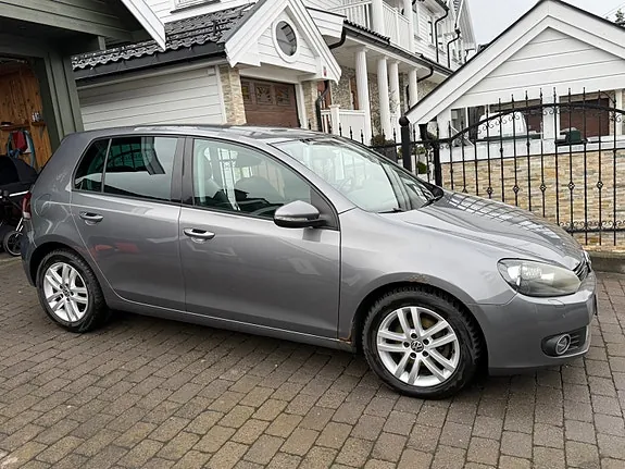 Volkswagen Golf Vi 2011 photo 3