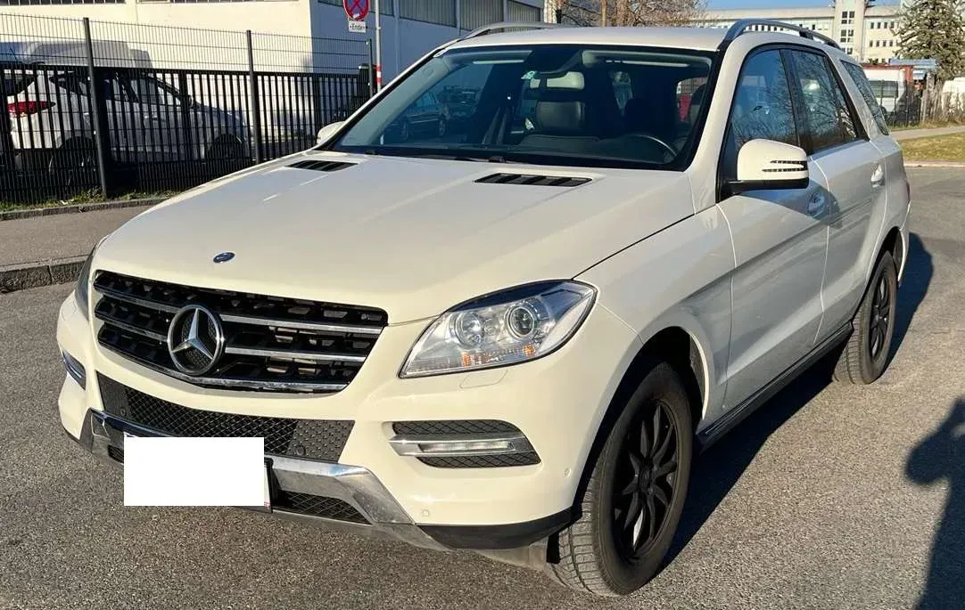 Mercedes-Benz M-Class