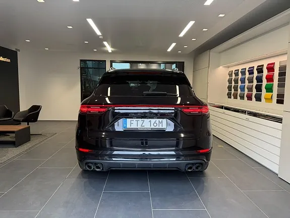 Porsche Cayenne Turbo S 2021 photo 5