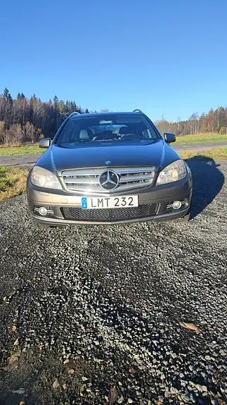 Mercedes-Benz C200 2009 photo 3