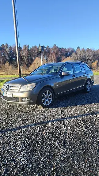 Mercedes-Benz C200 2009 photo 2