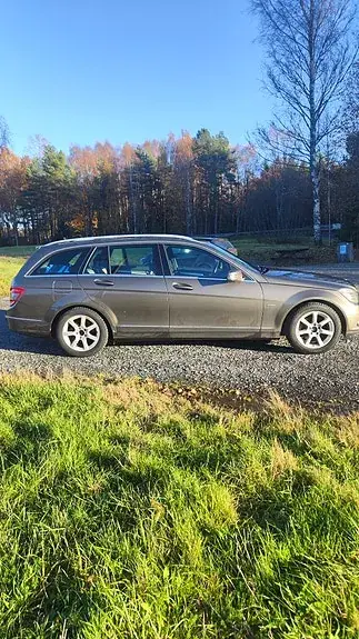 Mercedes-Benz C200 2009 photo 4