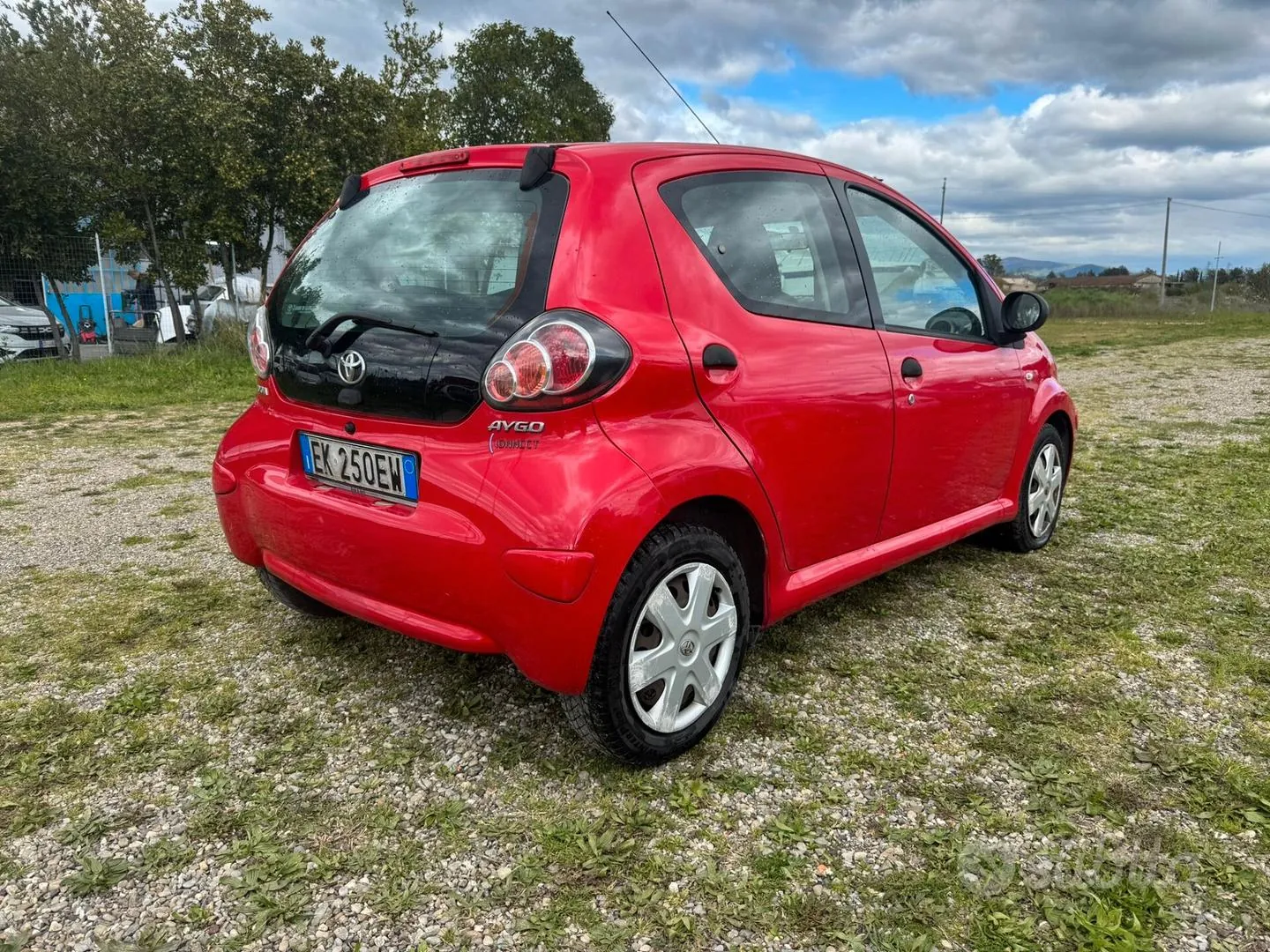 Toyota Aygo 2011 photo 3
