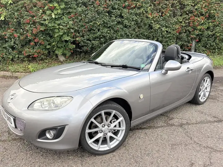 Mazda Mx-5 2010 photo 2