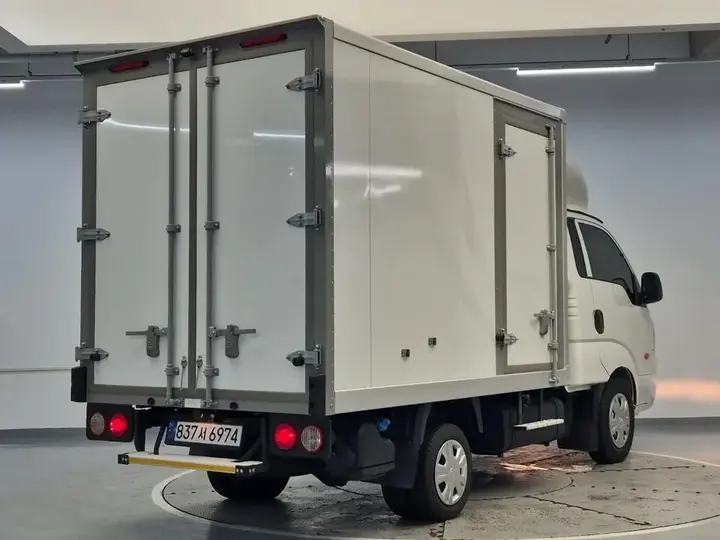 Kia Bongo 2023 photo 3
