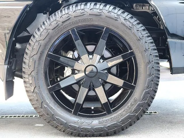 Toyota Land Cruiser 100 2004 photo 4