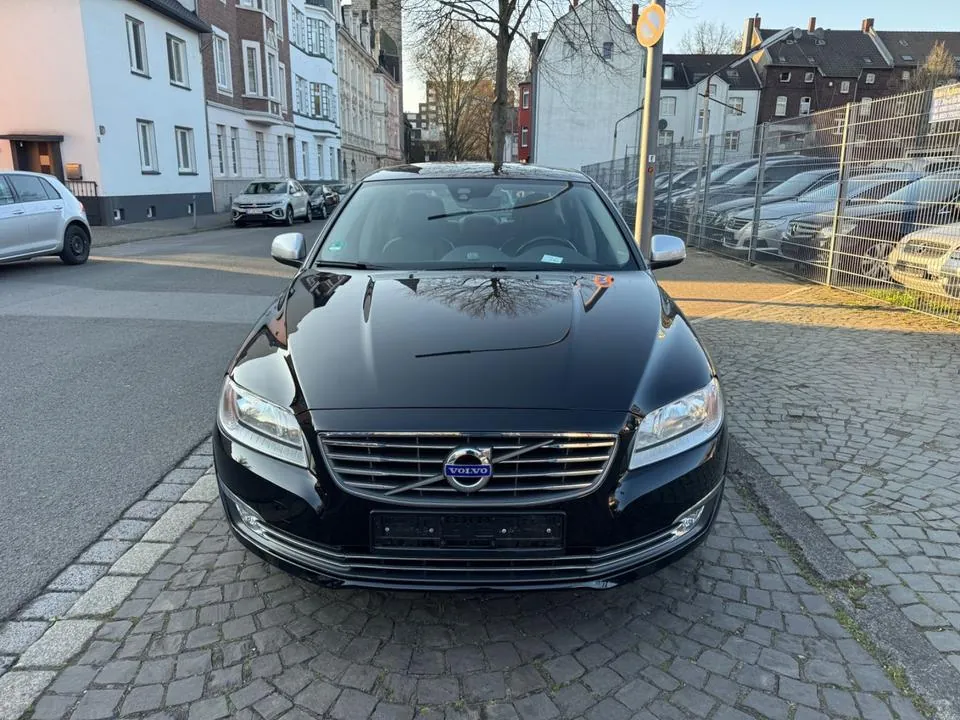 Volvo S80