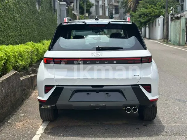 Hyundai Venue 2026 photo 2