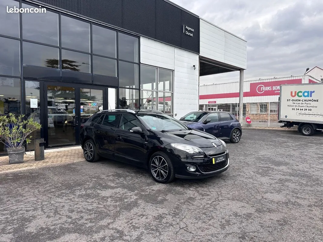 Renault Megane 2012 photo 2