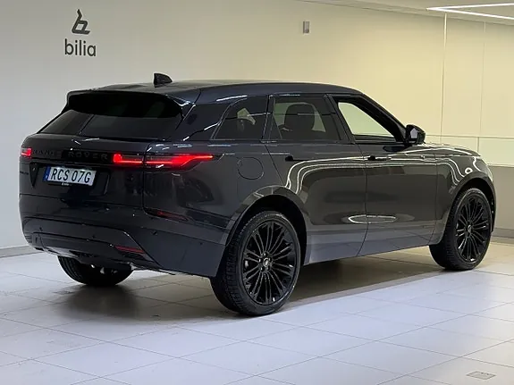 Land Rover Range Rover Velar 2026 photo 4