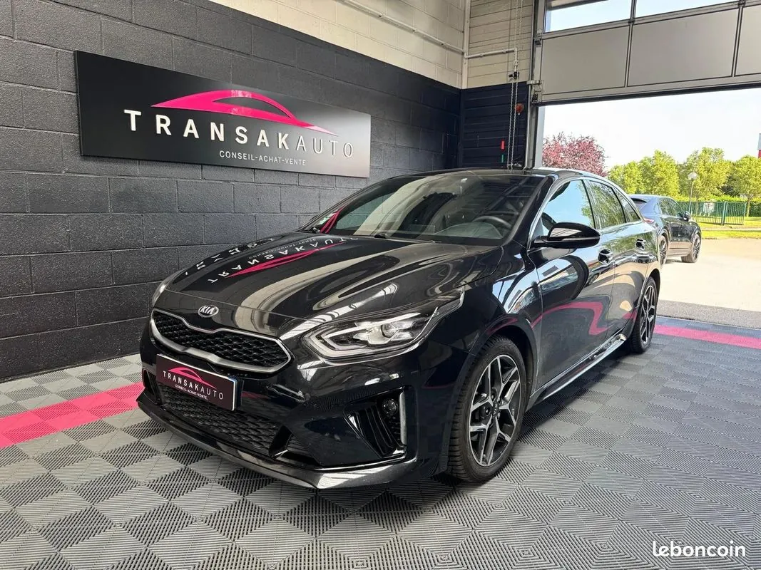 Kia Proceed
