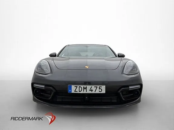 Porsche Panamera 2018 photo 2