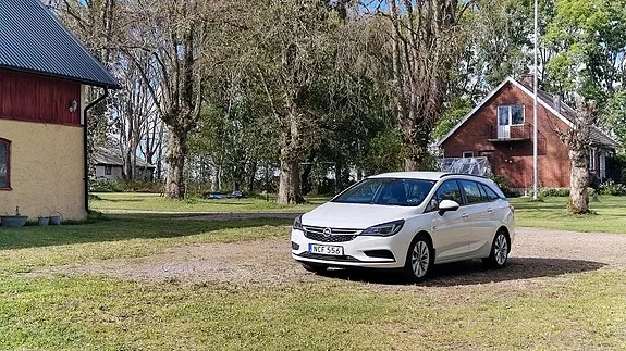 Opel Astra 2016 photo 3