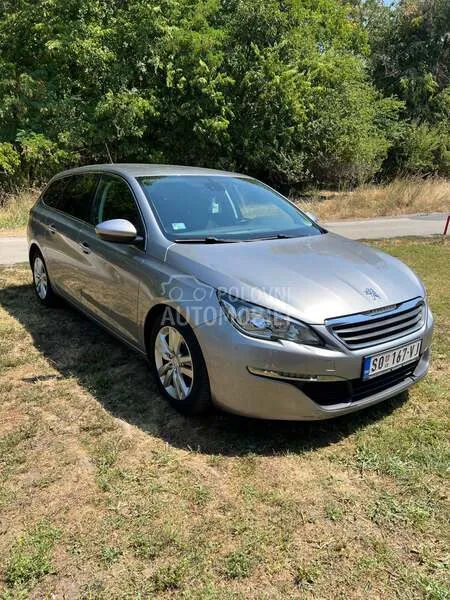 Peugeot 308 2015 photo 3