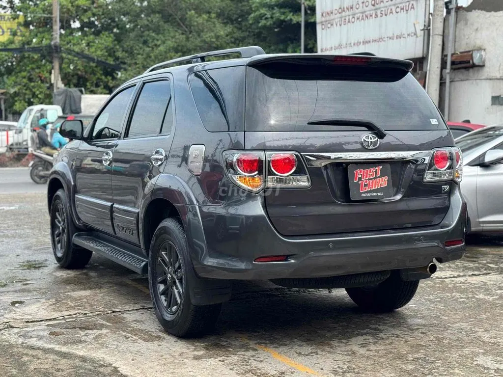 Toyota Fortuner 2016 photo 3