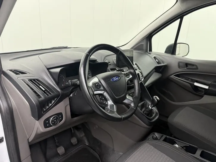 Ford Transit Connect 2023 photo 3