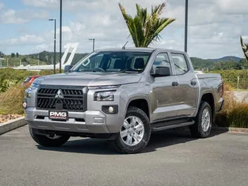 Mitsubishi Triton 2026 photo 2
