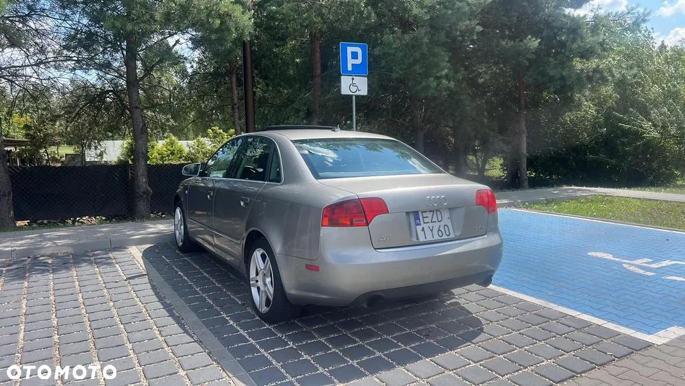 Audi A4 2007 photo 4