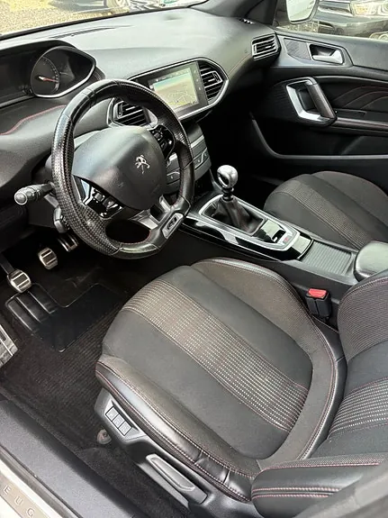 Peugeot 308 2016 photo 5