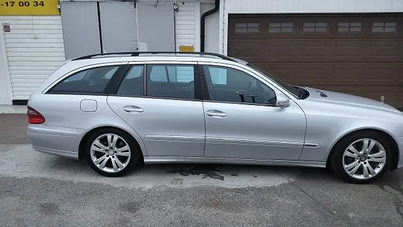 Mercedes-Benz E230 2008 photo 3